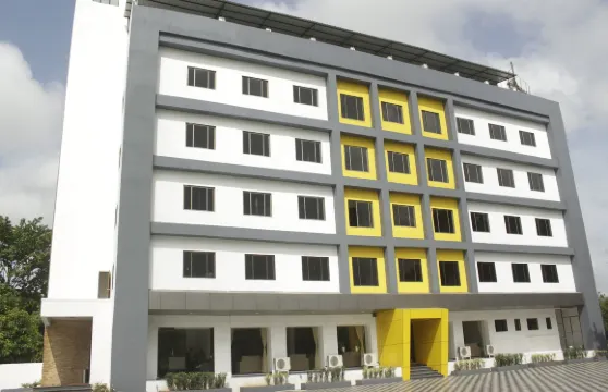 OYO 14617 克里許奈水上樂園度假村