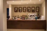 Best Western Plus Hotel Terre di Eolo - bars