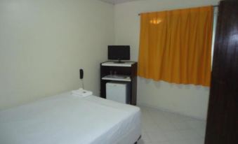 Hotel Pio - Housity