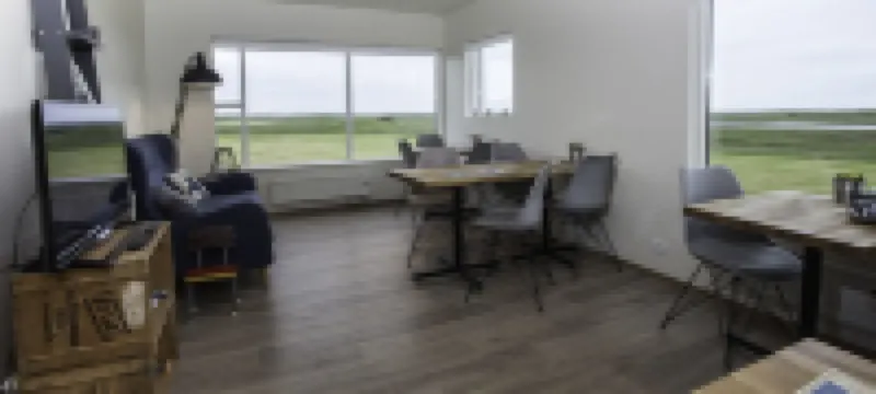 Farmhouse Lodge