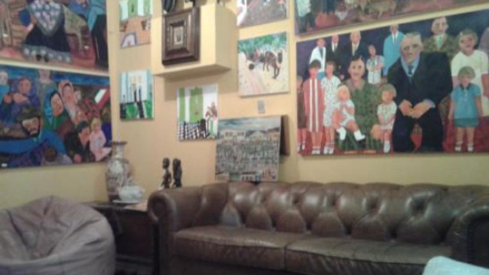 Mini Hostel Fine Art