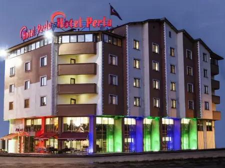 Perla Hotel Отели в г. Чайкума