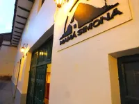 Bear Packer Hostel Hotels in 