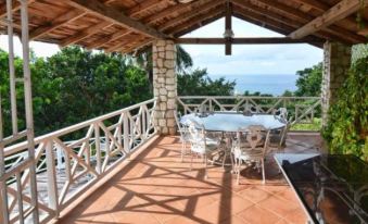 The Fan Villa - Housity
