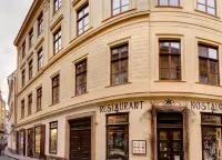 4 Arts Apartments by Adrez Hotels near Old Town Square