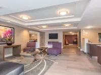 La Quinta Inn & Suites by Wyndham Salem NH Hotels in Salem