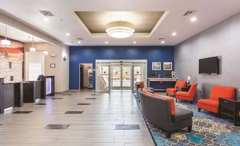 La Quinta Inn & Suites by Wyndham San Antonio Northwest