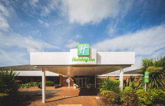 Holiday Inn 讀南M4，JCT.11