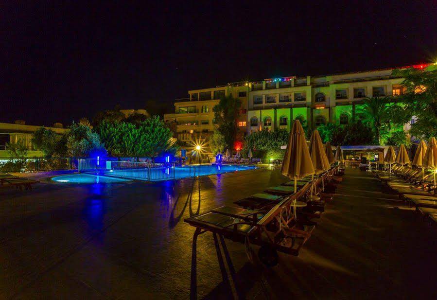 Royal Asarlik Beach Hotel Ultra Her Şey Dahil (Royal Asarlik Beach Hotel - Ultra All Inclusive)