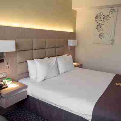 Nesterov Plaza Hotel Rooms