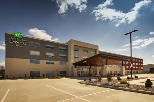 Holiday Inn Express & Suites MOUNT VERNON by IHG