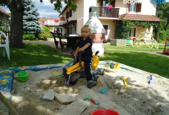 遜姆農莊體驗酒店