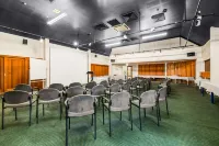 The Angus Hotel Hotels in Upper Hutt City