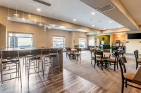 Sleep Inn & Suites Mt Hope Near Auction & Event Center - breakfast