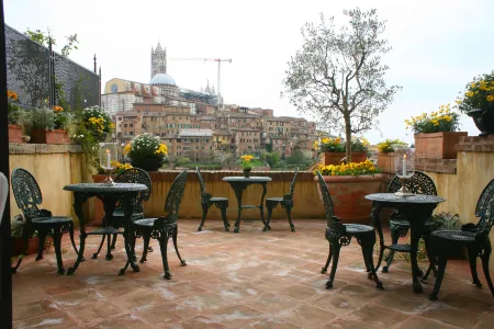 Residenza d'Epoca Campo Regio Relais Отели в г. Сиена