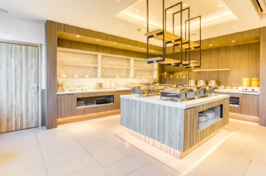 HanTing Premium Hotel (Tonghua Wanda Plaza)