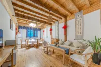 Fengxiang Yaozhai Hotel Hotels in Xupu