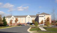 Candlewood Suites Washington-Dulles Herndon Hotels in Floris