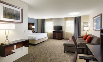 Staybridge Suites Toledo - Maumee
