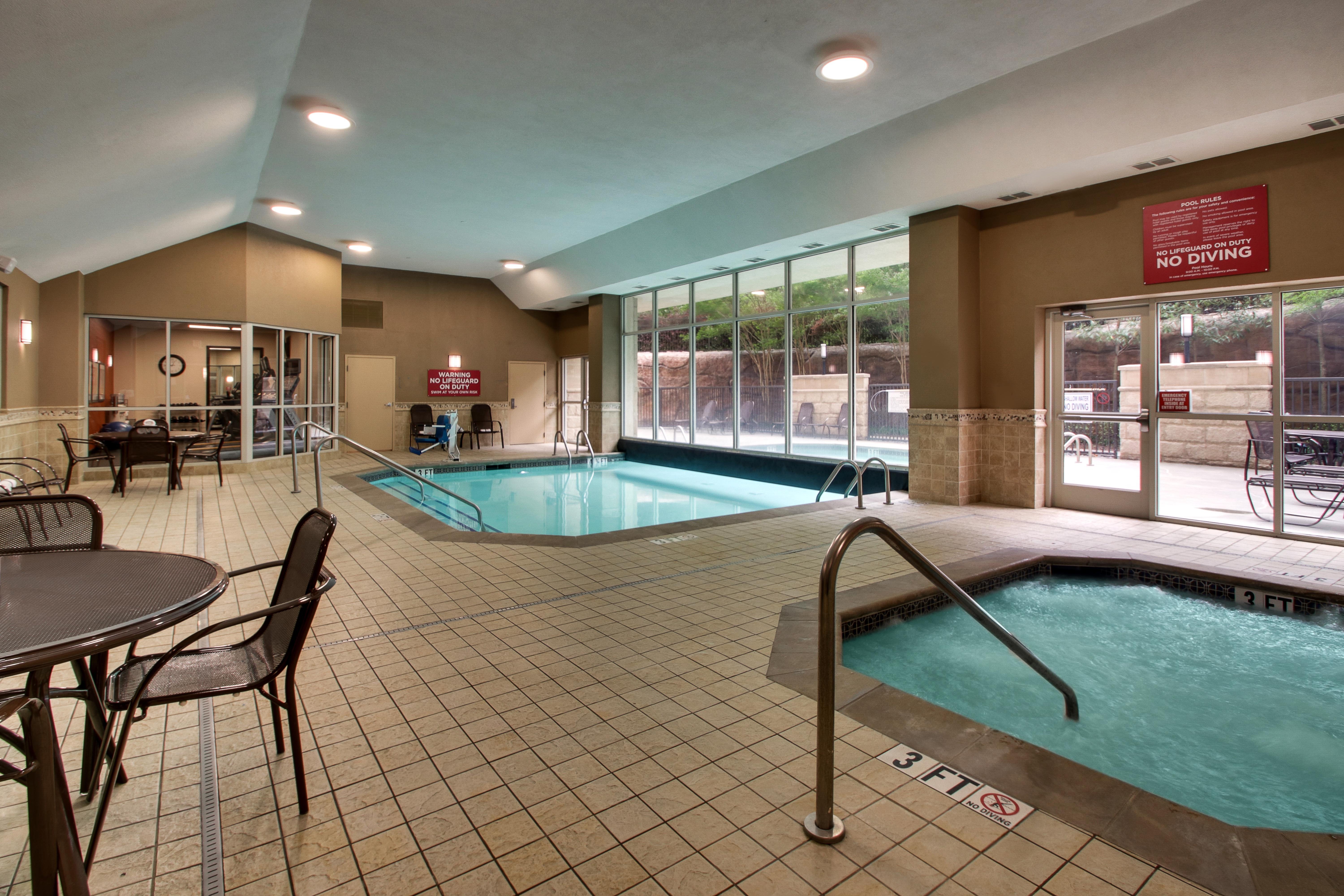 Drury Inn & Suites Charlotte Northlake