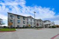 Best Western Plus Mansfield Inn  Suites Hotels near St. John Lutheran Church
