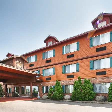 Best Western Plus Concord Inn