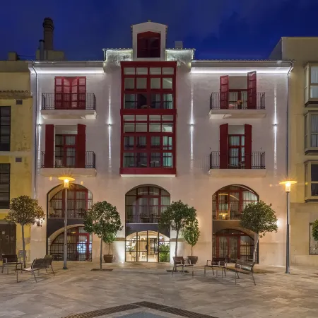 Fil Suites Отели рядом с достопримечательностью «Собор»