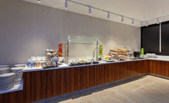 Holiday Inn Los Angeles - LAX Airport