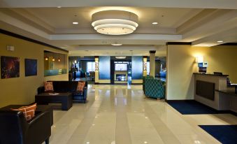 Holiday Inn Express & Suites Lansing-Dimondale