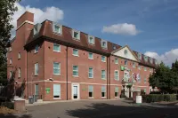 B&B Hotel London Heathrow Hoteles en Colnbrook