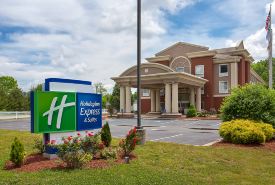 Holiday Inn Express & Suites MURPHY by IHG
