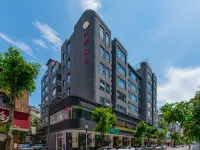 江華酒店(江門東站三十三墟街店) 鄰近江門夢主題小童樂園的酒店