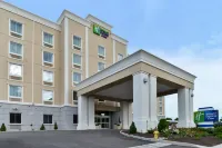 Holiday Inn Express & Suites PEEKSKILL-LOWER HUDSON VALLEY by IHG - Parkering