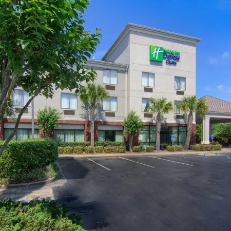 Comfort Suites Mobile-South Alabama University Area