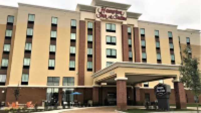 Hampton Inn & Suites West Morgantown University Towne Centre Hotels in 
