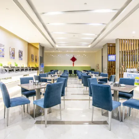Holiday Inn Express LUOYANG CITY CENTER by IHG
