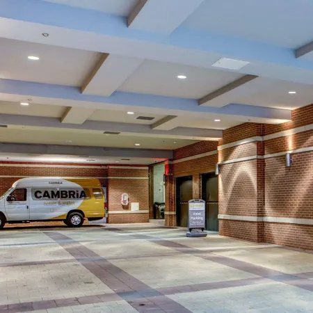 Cambria Hotel White Plains - Downtown