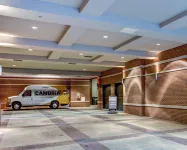 Cambria Hotel White Plains - Downtown - parking