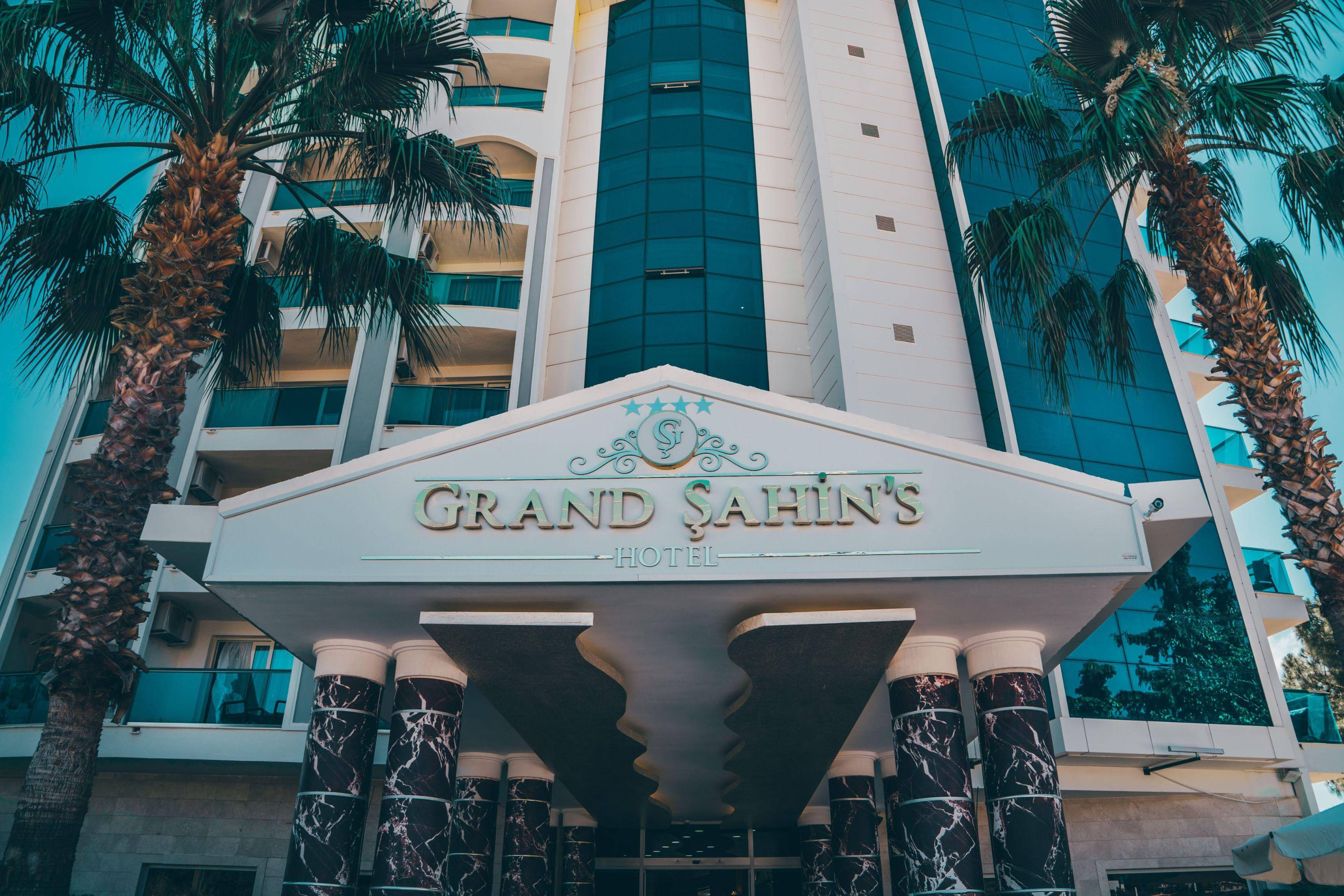 Grand Sahin's Hotel