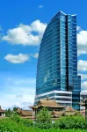 The Blue Sky Hotel and Tower Hotel dekat Roman Catholic Cathedral of Saints Peter and Paul