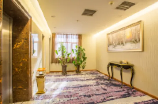 Karamay Jinde Hotel (Education Bureau No.6 Middle School)