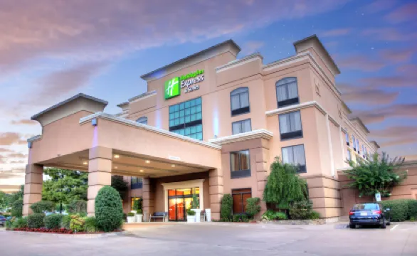 Holiday Inn Express & Suites TYLER SOUTH by IHG