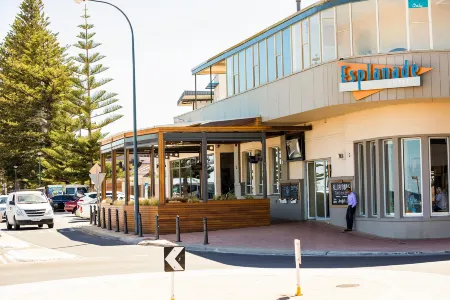 Esplanade Hotel Adelaide