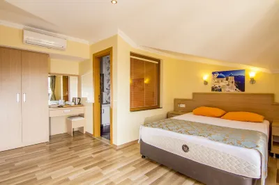 Magic Tulip Beach Hotel