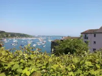 Port View Hotels in Penryn