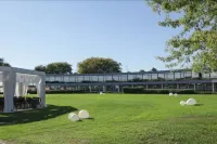 Hotel Viest Các khách sạn gần Chiesa di Santa Corona