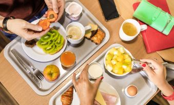 Matabi Hotel Toulouse Gare by HappyCulture