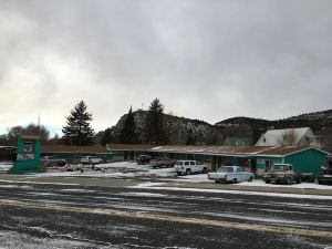 Raton Pass Motor Inn