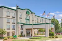 La Quinta Inn & Suites by Wyndham Mooresville