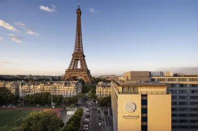 鉑爾曼度假巴黎埃菲爾鐵塔酒店